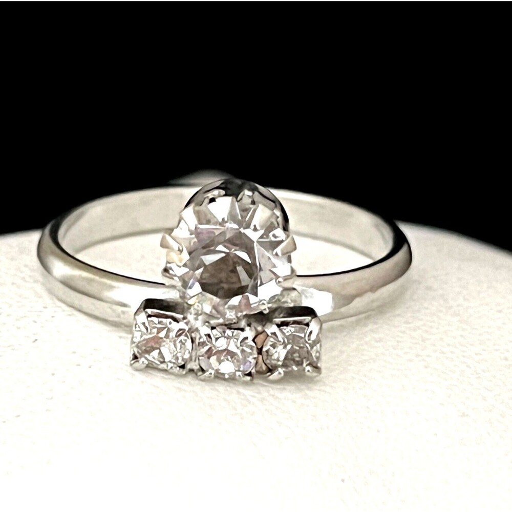 Vintage 1960s Ring Silver Tone Prong Set Rhinestones Mid Century Modern - 4J